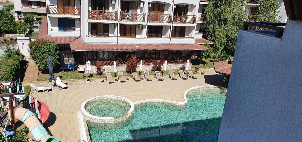 Mm Complex Apartment Primorsko Exterior foto